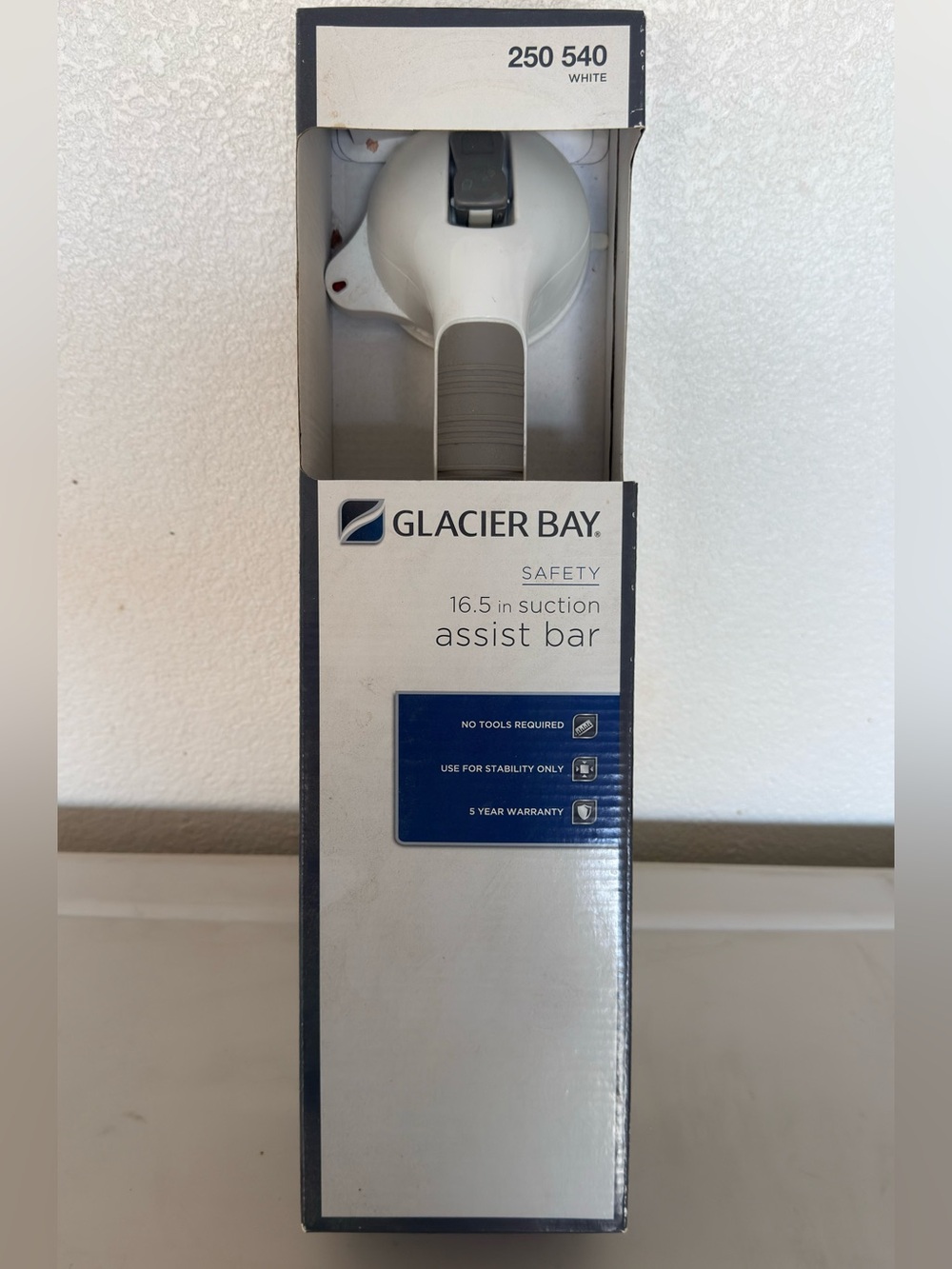 Glacier Bay White 16.5 in Suction Assist Safety Grab Bar